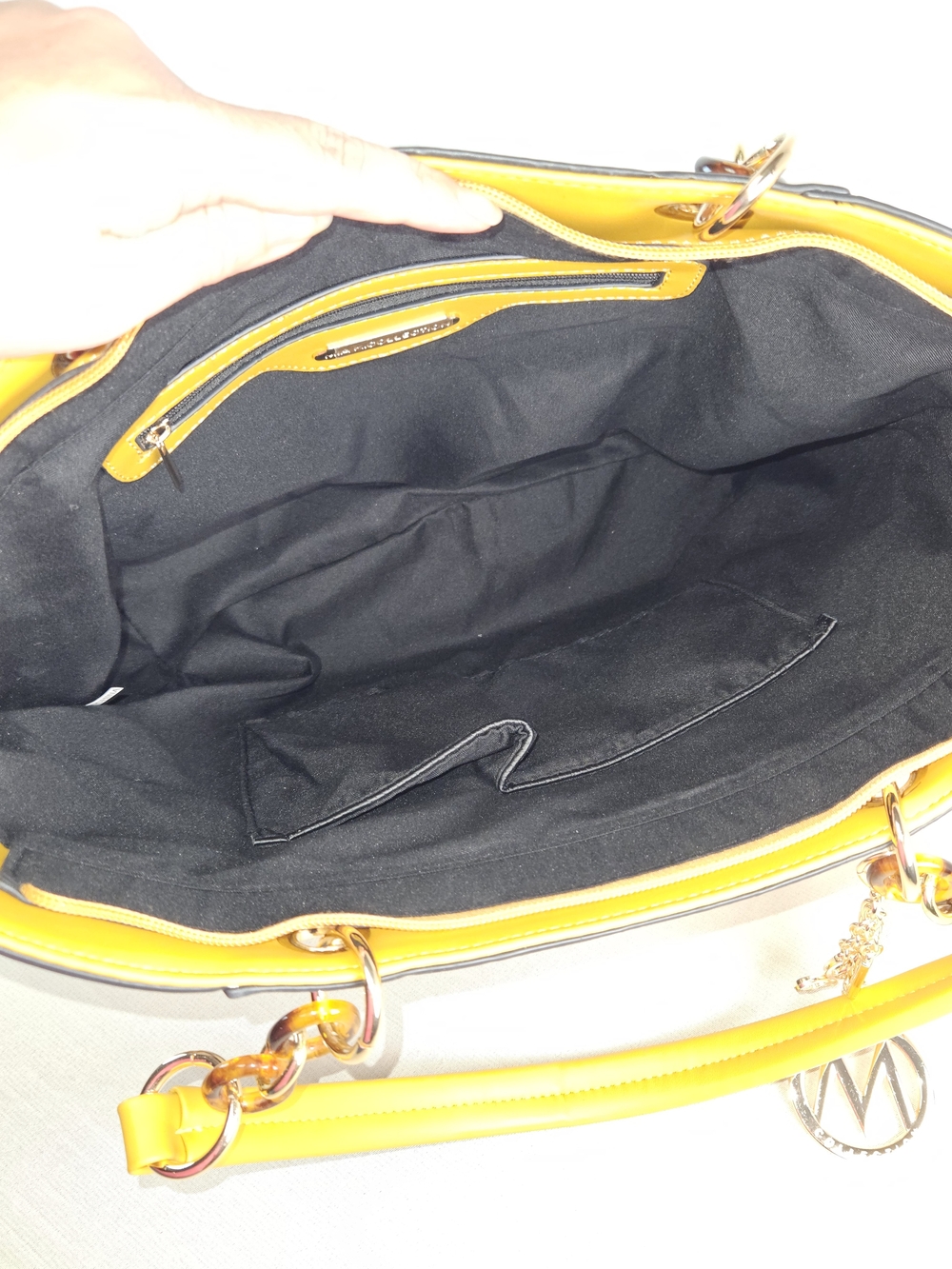 Mia K Bonita Tote Bag - Picture 8 of 13